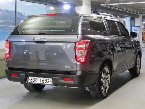KG모빌리티(쌍용) 렉스턴 스포츠 2WD 디젤 2.2 사진 모두보기