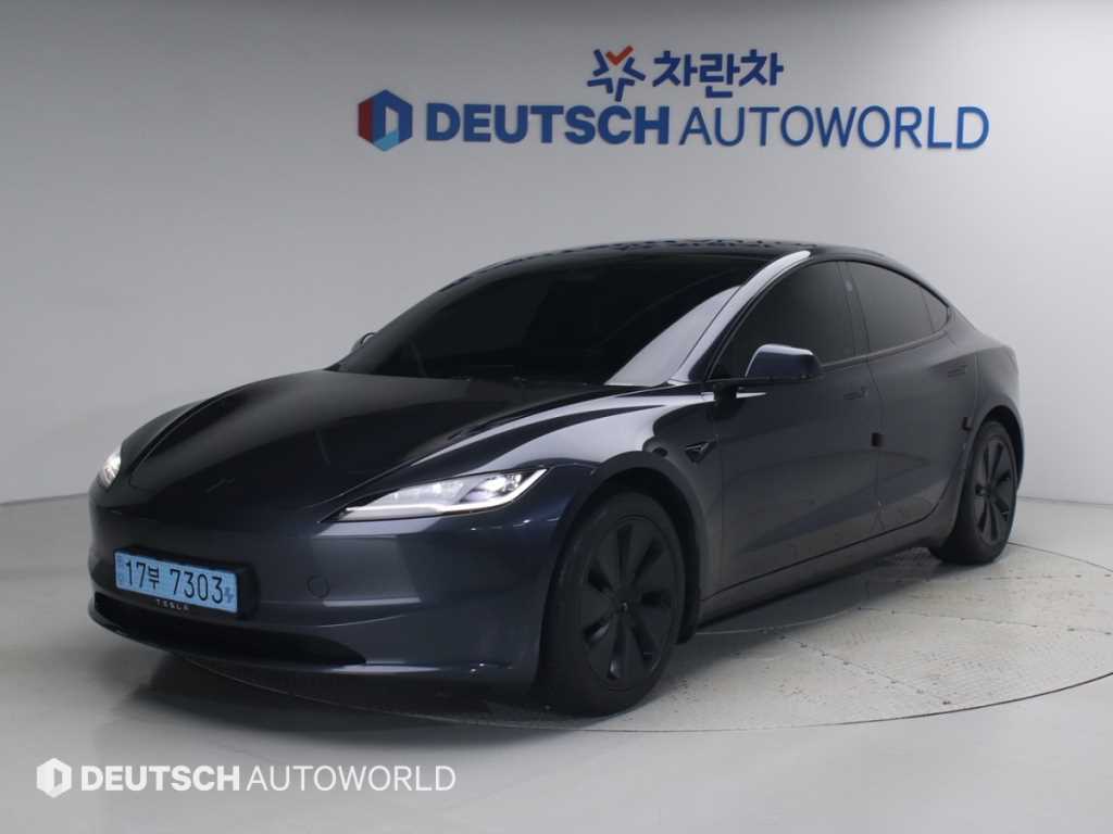 테슬라 모델 3 RWD