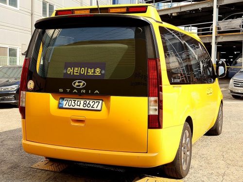 현대 스타리아 킨더 15인승 어린이 보호차량 사진 모두보기
