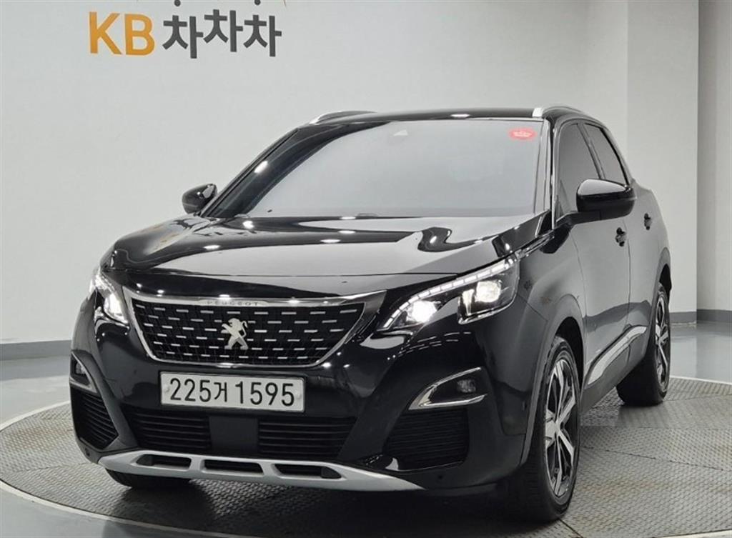 푸조 3008 2세대 1.5 BlueHDi 알뤼르