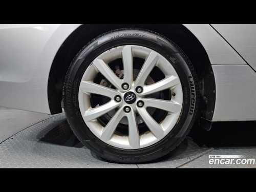 현대 i40Saloon 1.7 VGT SMART 사진 5