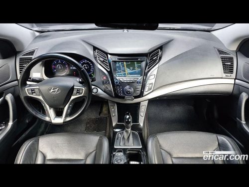 현대 i40Saloon 1.7 VGT SMART 사진 7