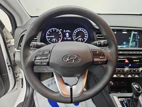 현대 더 뉴 아반떼 AD 1.6 사진 9
