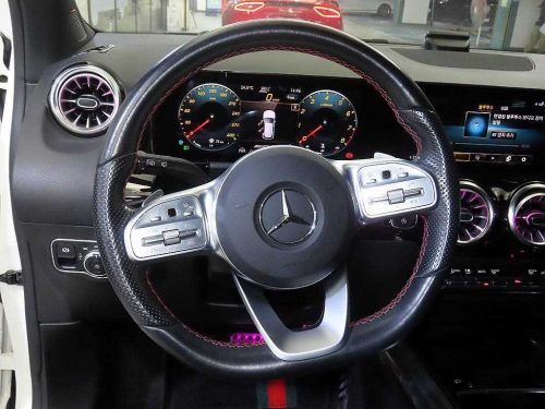 벤츠 GLA클래스 H247 GLA45 AMG 4MATIC + 사진 8