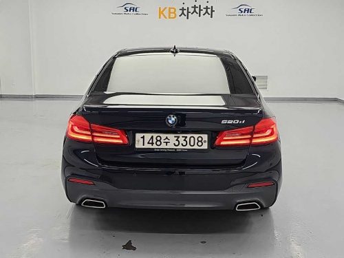 BMW 5시리즈 (G30) 520d M 스포츠 사진 3