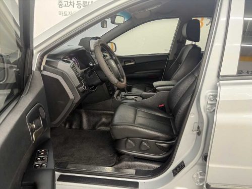 KG모빌리티(쌍용) 코란도스포츠 디젤 4WD CX7 사진 11