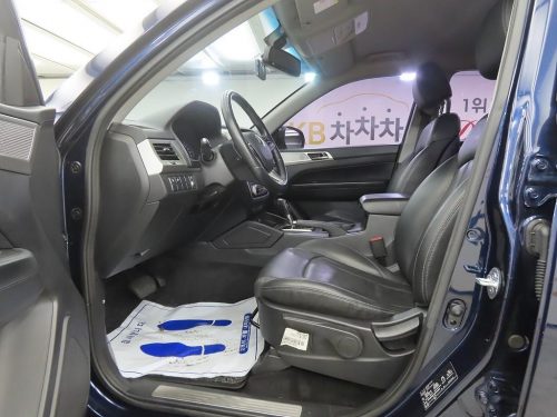KG모빌리티(쌍용) 렉스턴 스포츠 2WD 디젤 2.2 사진 8