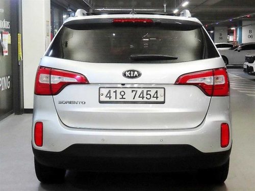 기아 뉴 쏘렌토 R 2WD 2.0 TLX 사진 5