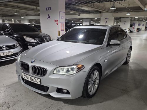 BMW 5시리즈 (F10) 520d xDrive M 에어로다이나믹 사진 2