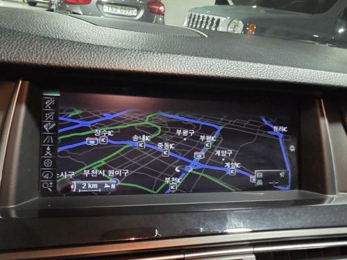 BMW 5시리즈 (F10) 520d xDrive M 에어로다이나믹 사진 11