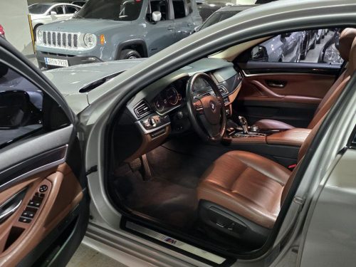 BMW 5시리즈 (F10) 520d xDrive M 에어로다이나믹 사진 14