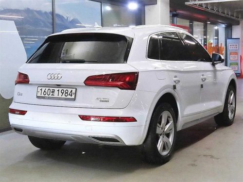 아우디 Q7 (4M) 45 TDI 콰트로 프리미엄 사진 4