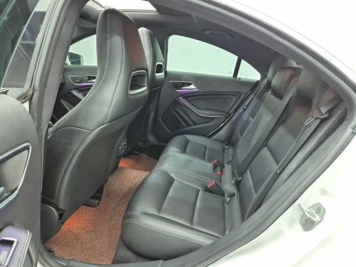 벤츠 CLA클래스 CLA 200d 사진 12