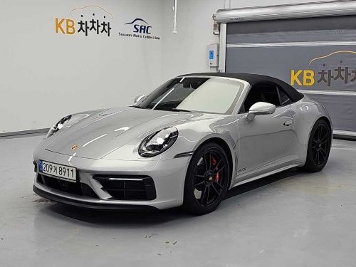 포르쉐 911(992) 카레라 4 GTS 카브리올레
