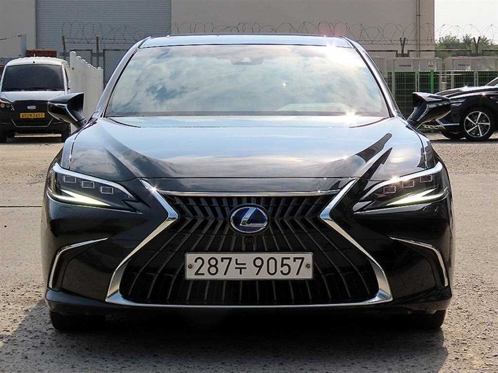 렉서스 ES300h 7세대 이그제큐티브