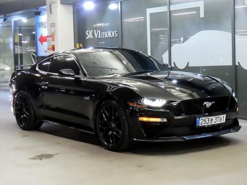 포드 머스탱 6세대 5.0 GT 쿠페