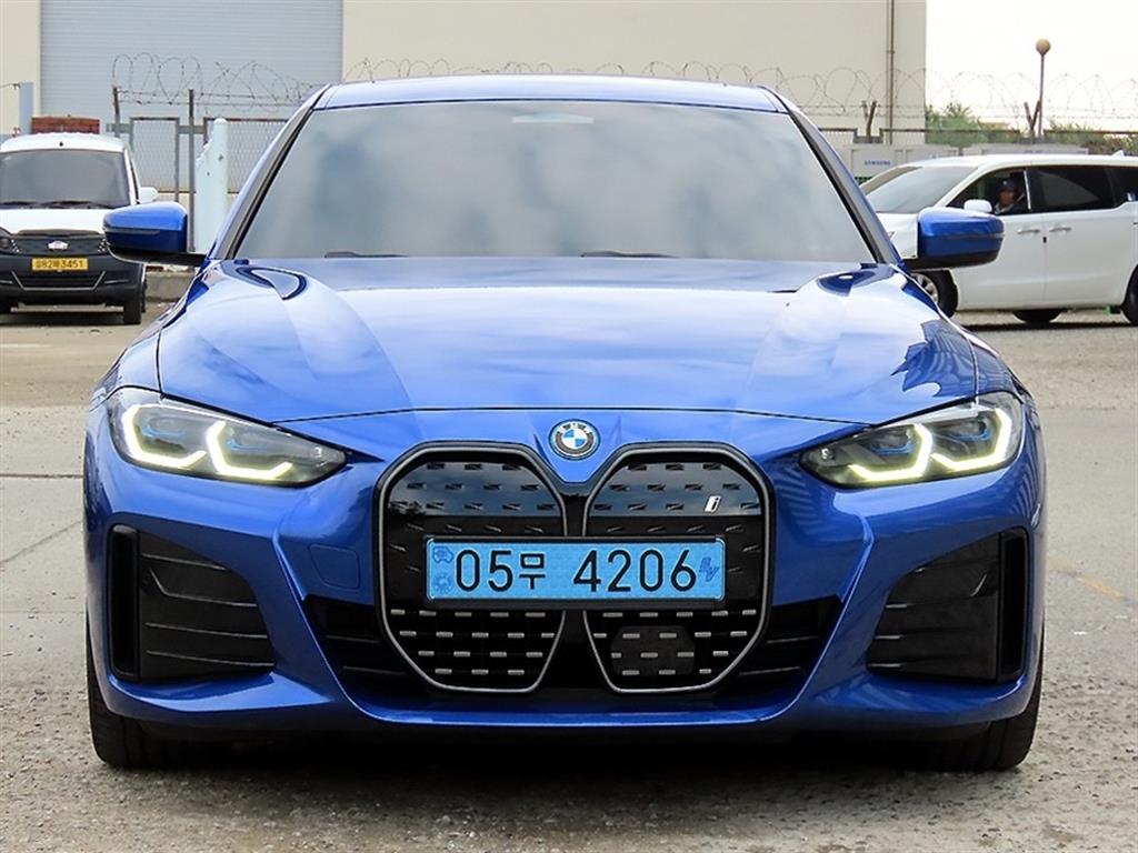BMW i4 eDrive 40