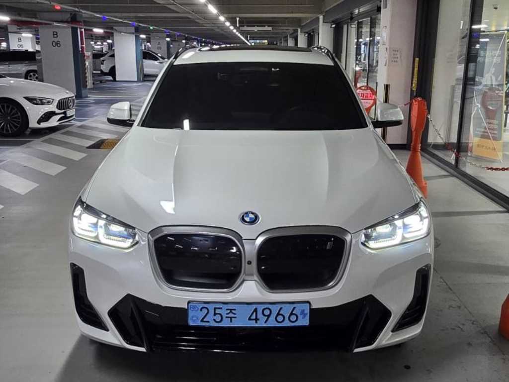 BMW iX3 M 스포츠