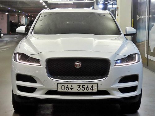 재규어 F-PACE 20d 프레스티지 사진 2