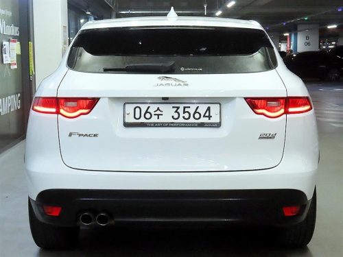 재규어 F-PACE 20d 프레스티지 사진 5