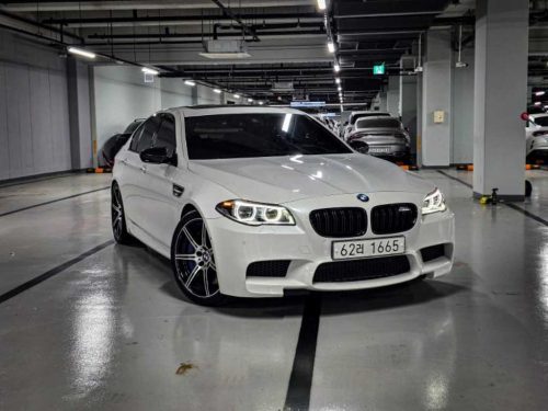 BMW M5 M5 세단 컴페티션 에디션 사진 2