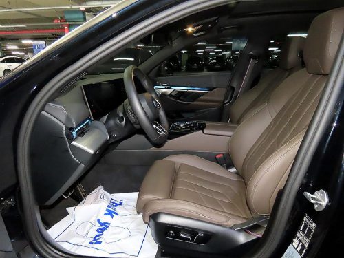 BMW 5시리즈 (G60) 520i 사진 6