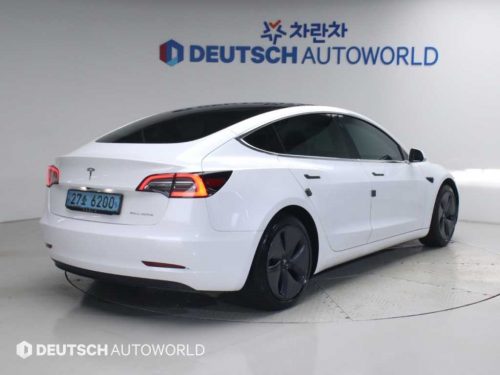 테슬라 모델 3 롱 레인지 사진 2