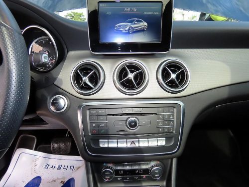 벤츠 CLA클래스 CLA 250 4MATIC 사진 13