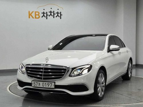 벤츠 E-클래스 W213 E300 4MATIC 익스클루시브