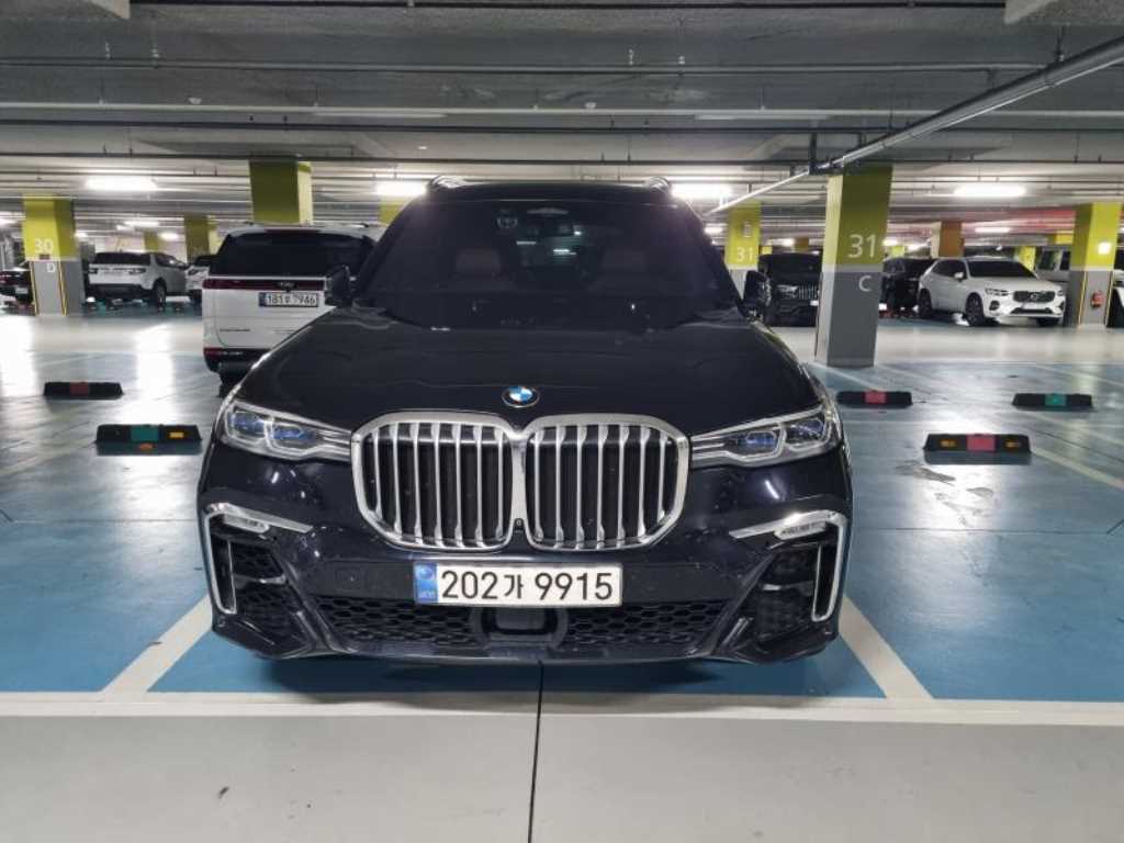 BMW X7 (G07) xDrive 40d M 스포츠