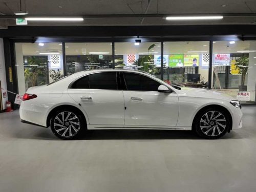 벤츠 E-클래스 W214 E300 4MATIC 사진 3