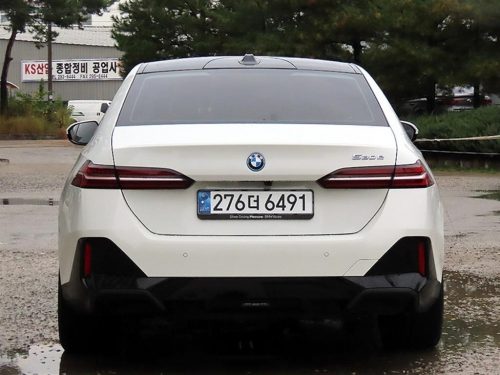 BMW 5시리즈 (G60) 530e xDrive 사진 모두보기
