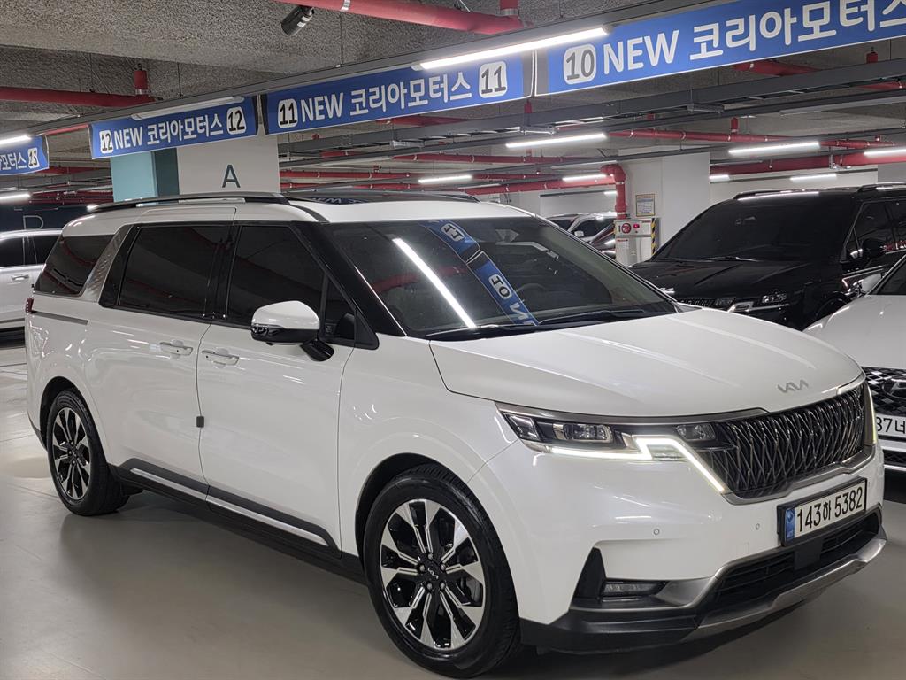 기아 카니발 4세대 디젤 9인승 노블레스