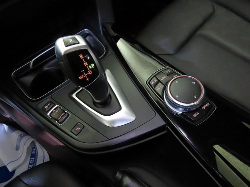BMW 3시리즈 (F30) 320d 사진 12