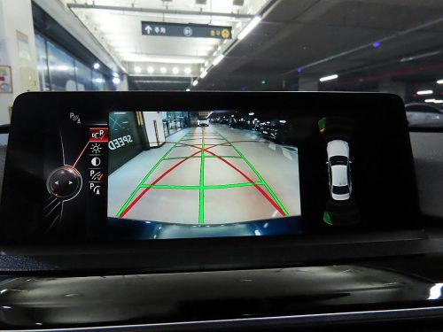 BMW 3시리즈 (F30) 320d 사진 모두보기