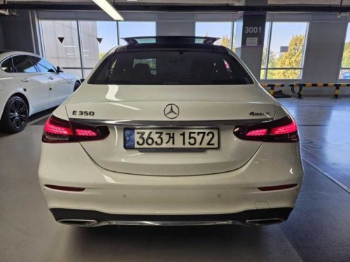 벤츠 E-클래스 W213 E350 4MATIC AMG LINE 사진 2