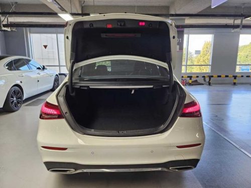 벤츠 E-클래스 W213 E350 4MATIC AMG LINE 사진 3