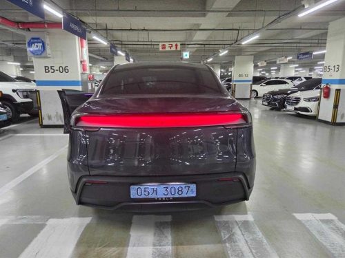 테슬라 모델 Y RWD 사진 2