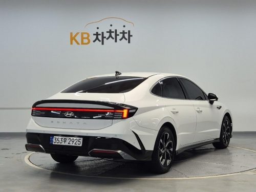 현대 쏘나타 디 엣지 (DN8) 가솔린 2.0 사진 3