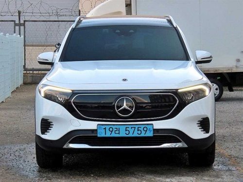 벤츠 EQB (X243) EQB 300 4MATIC 일렉트릭 아트