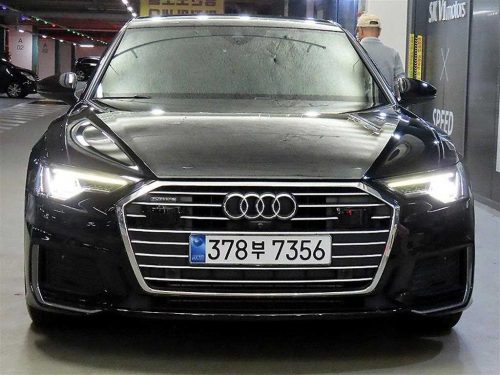 아우디 A6 (C8) 45 TFSI 콰트로 프리미엄 사진 2