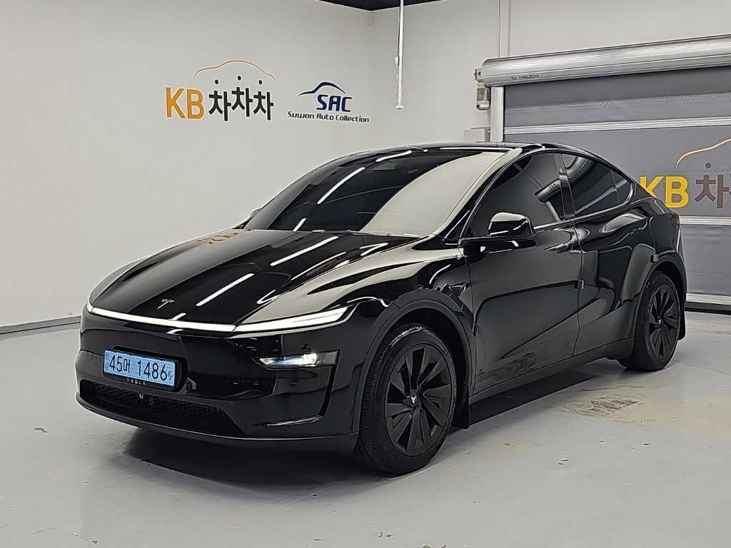 테슬라 모델 Y RWD