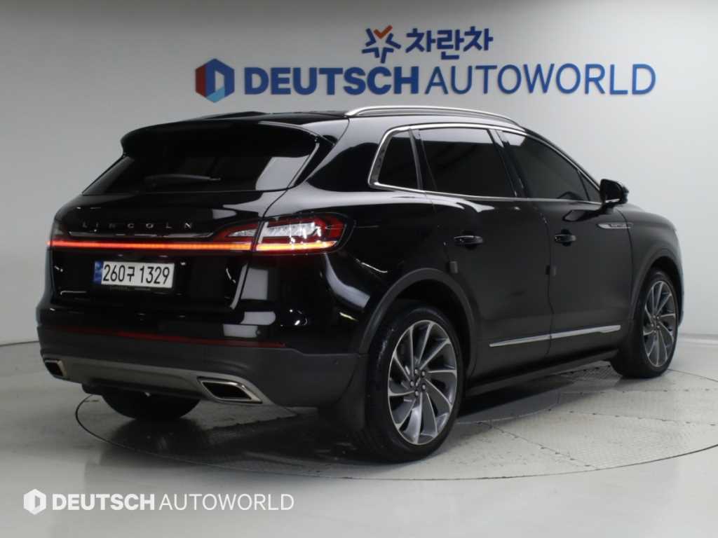 차량사진 2