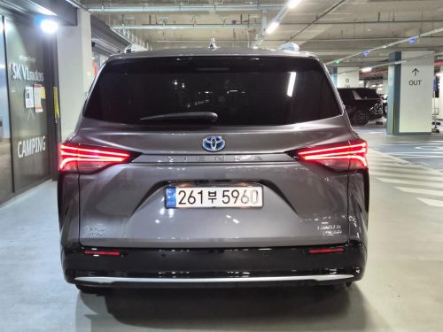 토요타 시에나 2.5 AWD 하이브리드 사진 5
