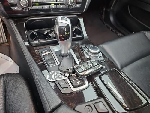 BMW 5시리즈 (F10) 520d 사진 8