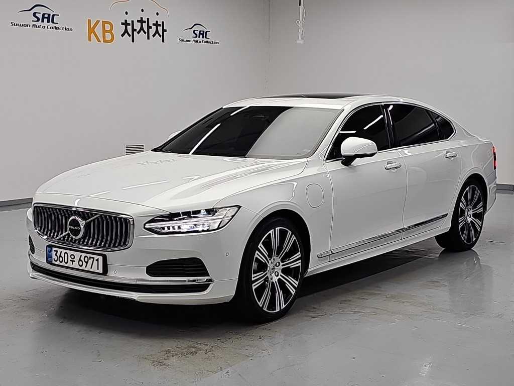 볼보 S90 T8 AWD 얼티메이트 브라이트