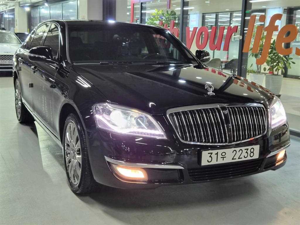KG모빌리티(쌍용) 뉴체어맨W 가솔린 4WD CW700 4TRONIC