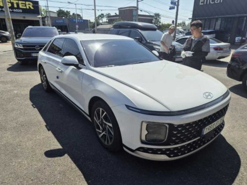 현대 그랜저 (GN7) 가솔린 2.5 2WD 사진 3
