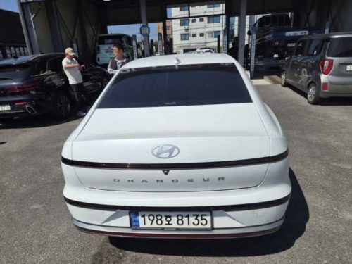 현대 그랜저 (GN7) 가솔린 2.5 2WD 사진 모두보기