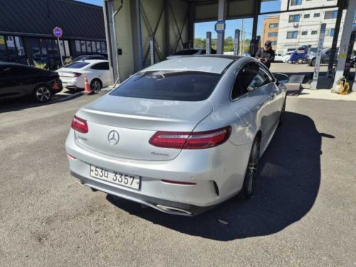 벤츠 E-클래스 W213 E400 4MATIC 쿠페 사진 5